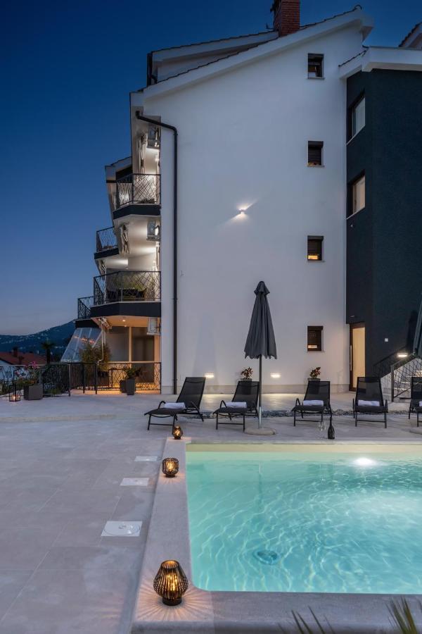 Villa Adriatic, Apartment Chiara With Sea View And Heated Swimming Pool, Free Private Parking, Ічичі Екстер'єр фото
