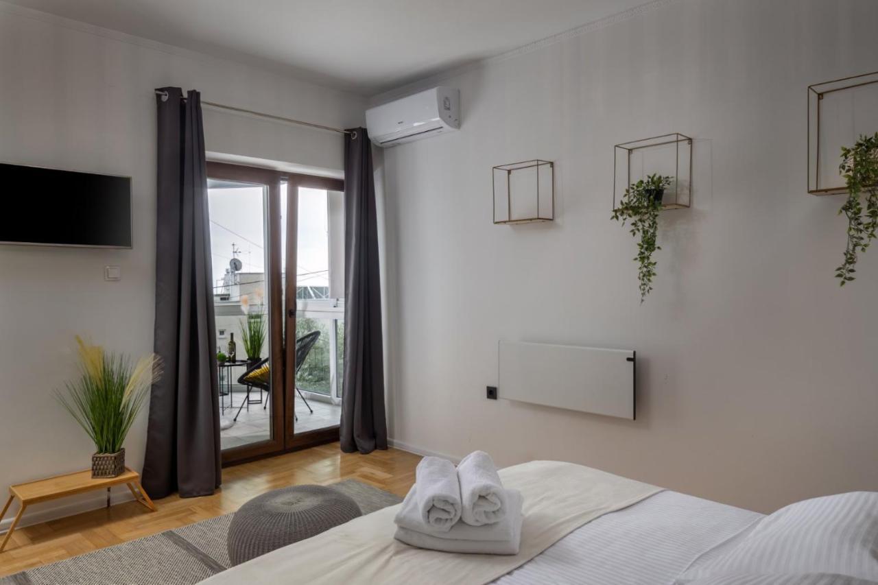 Villa Adriatic, Apartment Chiara With Sea View And Heated Swimming Pool, Free Private Parking, Ічичі Екстер'єр фото