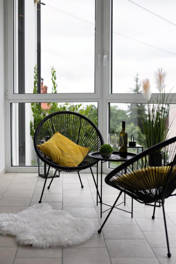 Villa Adriatic, Apartment Chiara With Sea View And Heated Swimming Pool, Free Private Parking, Ічичі Екстер'єр фото